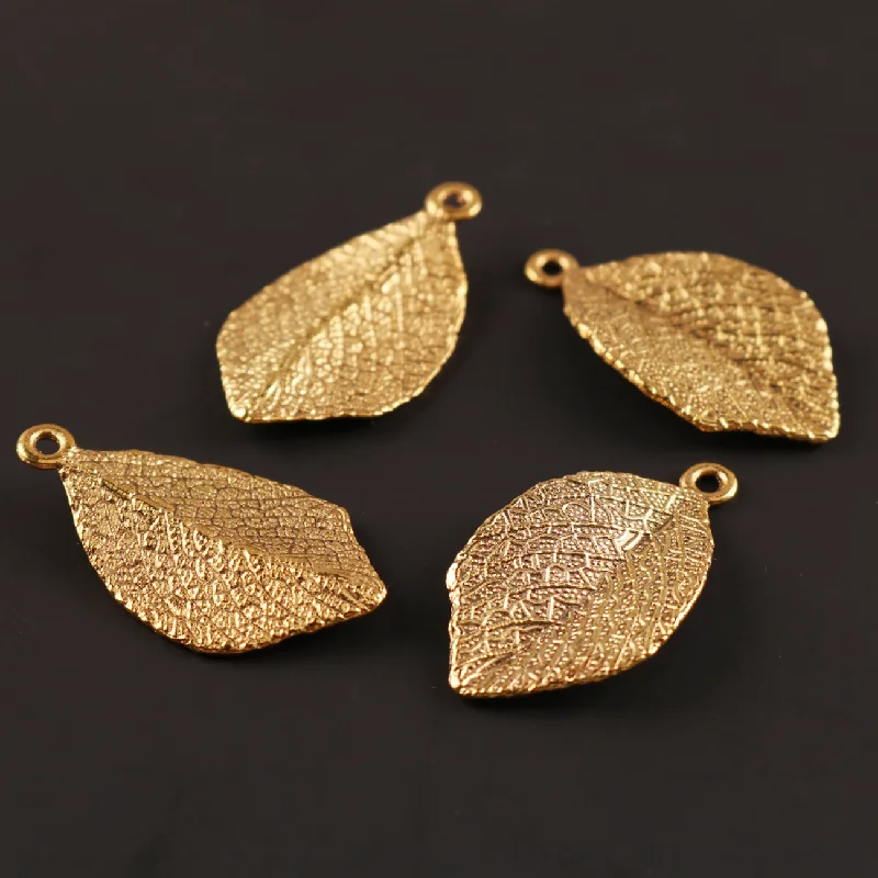 

10pcs Antique Gold Color Leaf Pendant Vintage Bracelet Earrings Metal Accessories DIY Charms For Jewelry Crafts Making A1906