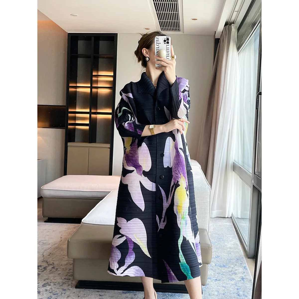 

Fashion print temperament elegant lapel dress loose pleated dress