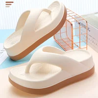 Outdoor slippers Unique features Flat sandals 1