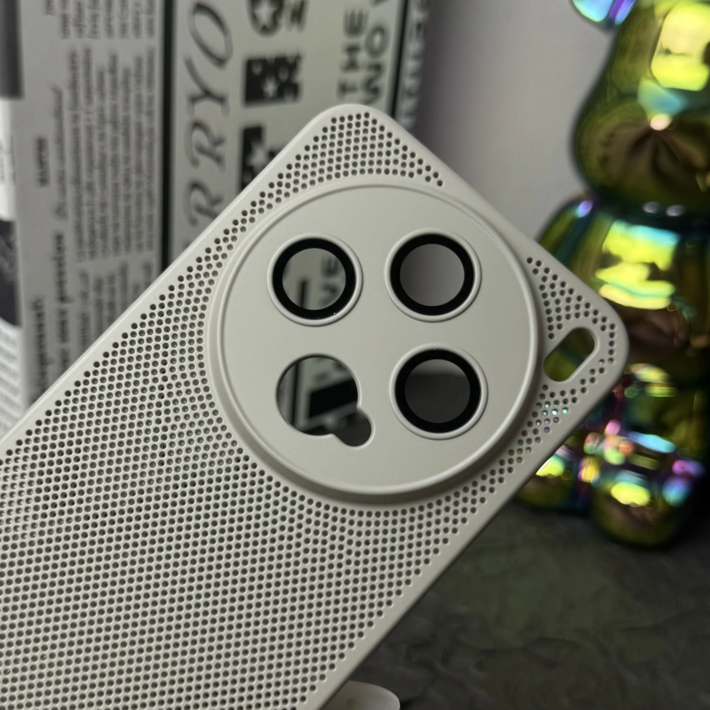 Ultra Thin Breathable Heat Dissipation Case with Camera Film Protection