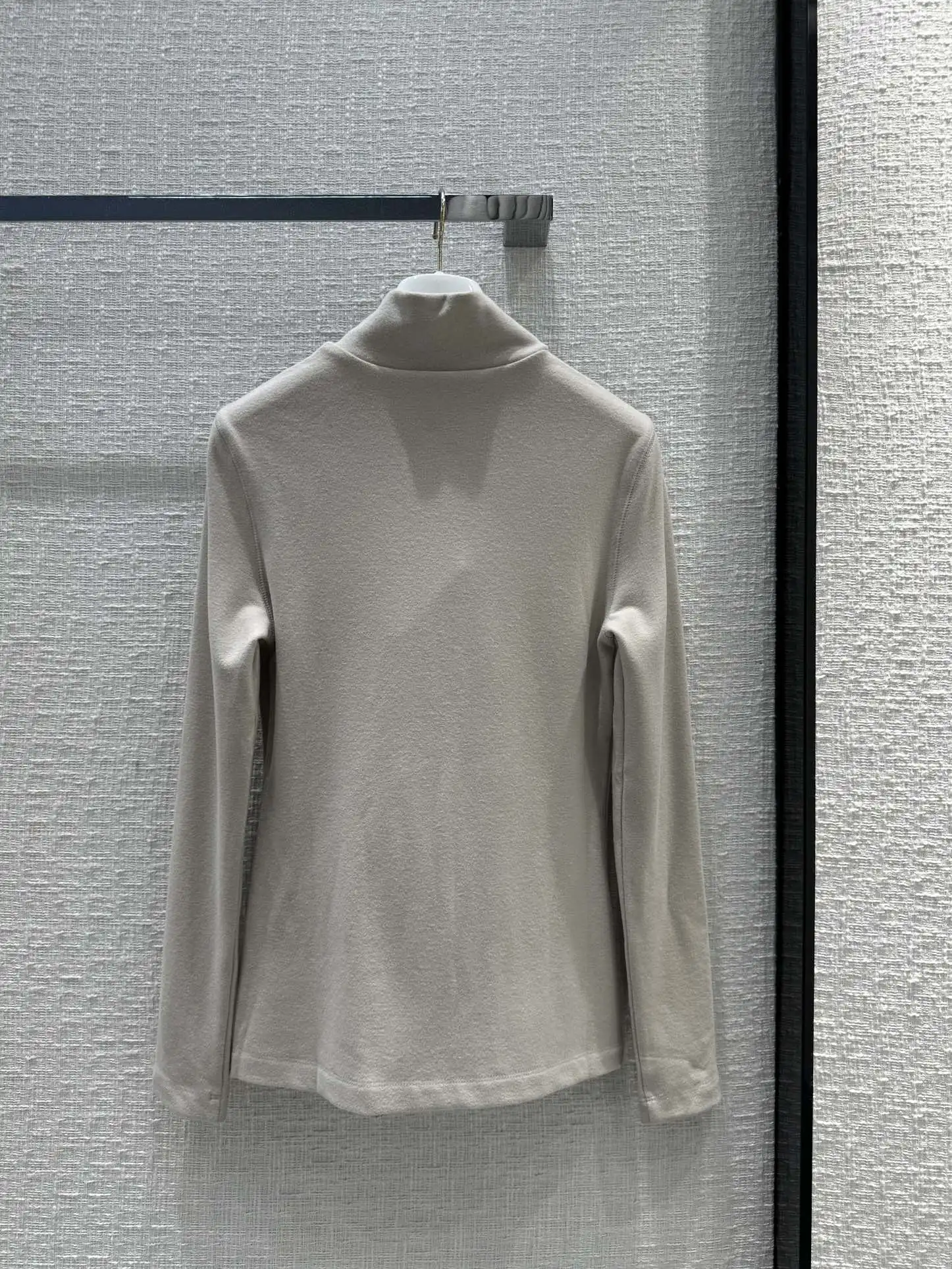 

23 new products for autumn and winter! Universal half-zip stand-up collar base layer top! The imported plush cotton fabric is su