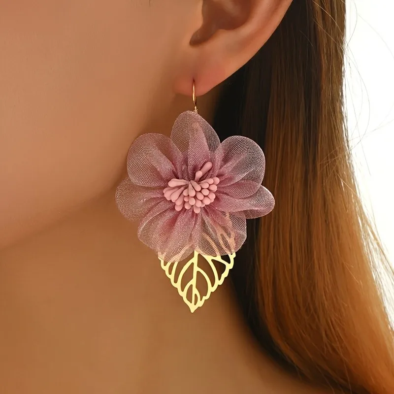 Simple Fashion Hollow Lace Leaf Flower Dangle Earrings for Women Chic Cute Mesh Earrings Party Jewelry Gifts