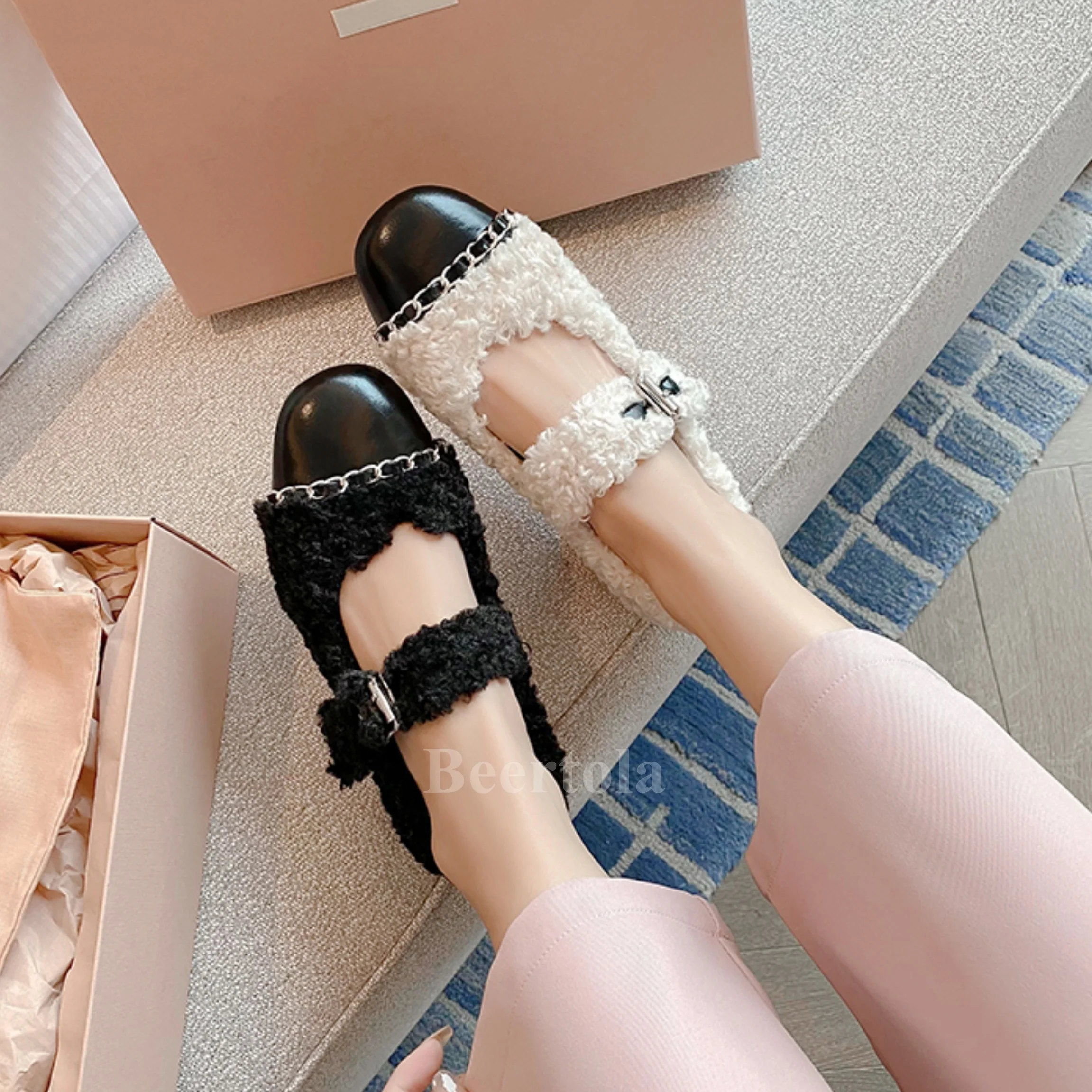 

French Furry Sweet Mary Jane Shoe Woman Round Toe Black White Low Block Heels Pumps 2023 New Autumn Winter Shallow Velvet Shoes
