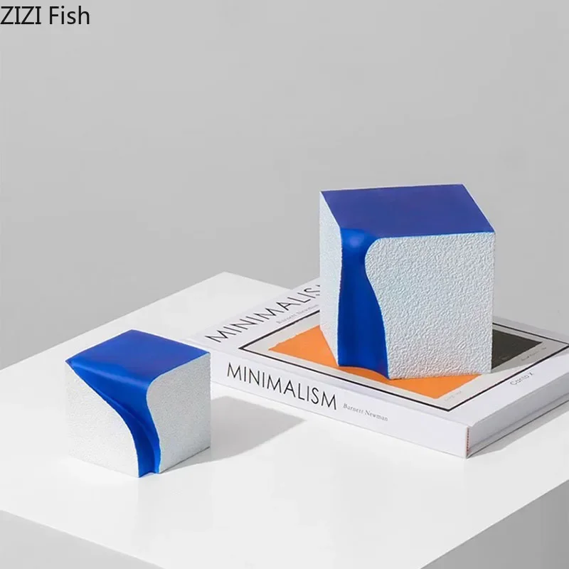 

Креативные синие кубические блоки из смолы, ремесла, скульптура, украшение для стола, кубические блоки для комнаты, эстетический декор, современное художественное оформление