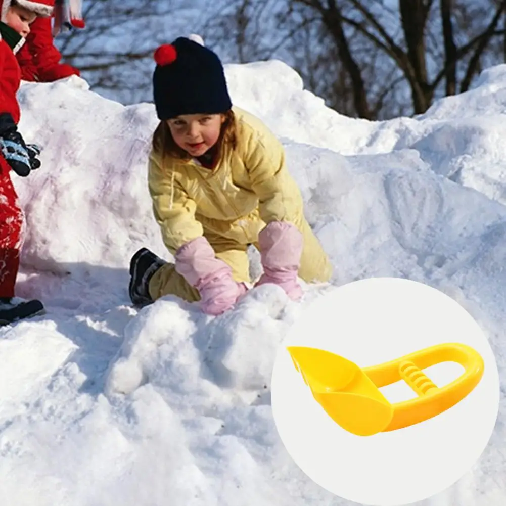 

Durable Snow Shovel Ergonomic Kids Snow Shovel for Winter Outdoor Fun Summer Beach Play Anti-slip Handle for Toddlers