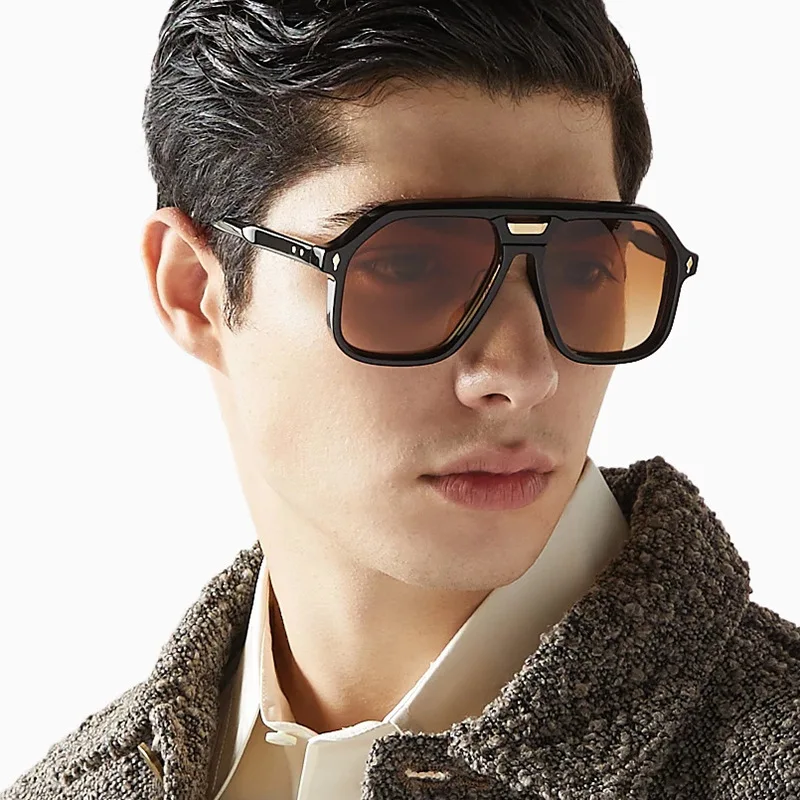 Vintage-Inspired Oversized Square Sunglasses with Rivet Accents and UV400 Protection