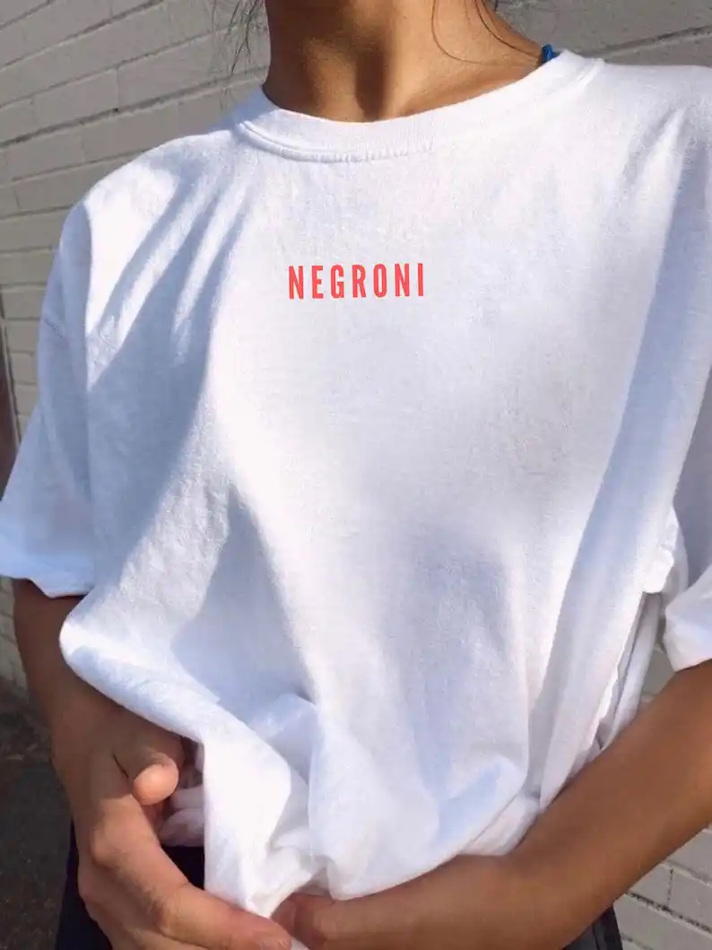 

Одежда для женщин, футболка Negroni, футболка для лучшего друга, забавная, с принтом спиртового коктейля, в эстетике минималистика, Negroni, летняя рубашка, подарок