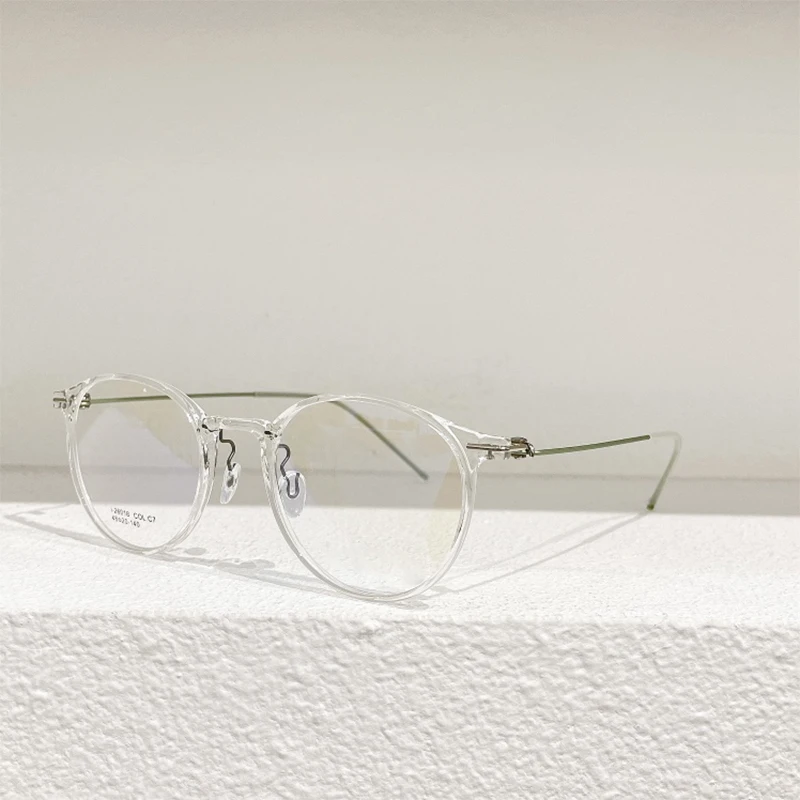 

Denmark Fashion Women Round Glasses Frame Screwless Ultra-light Titanium Myopia Optical Eyeglasses Prescription Eyewear 26018