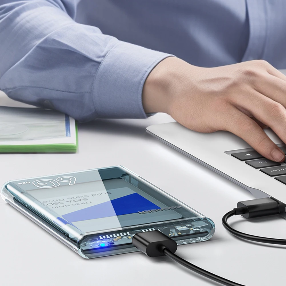 ϵ ũ Ŭ  ʿ  USB 3.0  ϵ ̺ ̽, 2.5 ġ SATA ڽ, 6Gbps ӵ, 2.5 ġ 7/9.5mm SATA HDD SSD