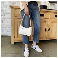 Nouveau rétro souple en cuir PU femmes épaule sous les bras sacs décontracté couleur unie petit haut-poignée sacs à main dames mode sacs à bandoulière 3
