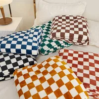 Retro Checkerboard Plaid Flannel Blanket Super Soft Warm Throw Blanket Office Sofa Cover Bedspread Gift Blankets 1