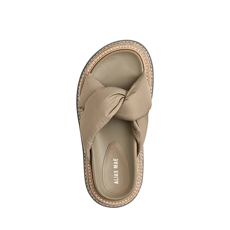 Ken bean with the same thick soled sandals female summer wear fashion increase beach shoes