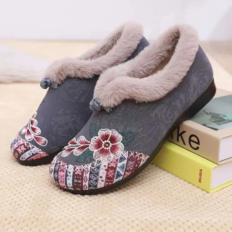 Gray one yard smaller it is recommended to buy a larger size of size 1