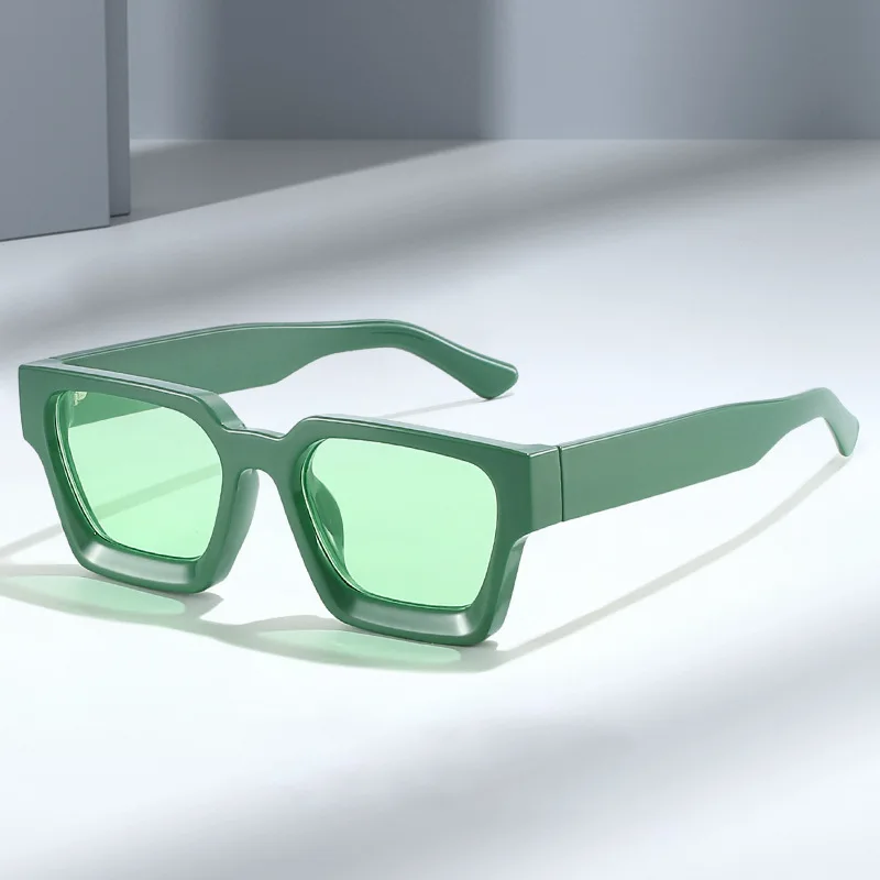 Luxury Retro Square Sunglasses - Unisex Designer Shades with UV400 Protection in Trendy Green