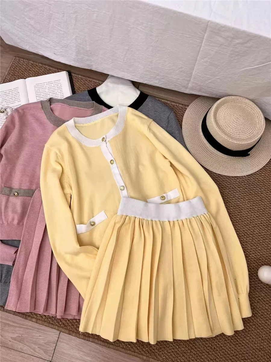 Korean Fashion Knitted Two-piece Skirt Set Women Single Breasted O-neck Top Pleated Mini Skirt Autumn Elegant Outfits Knitwear