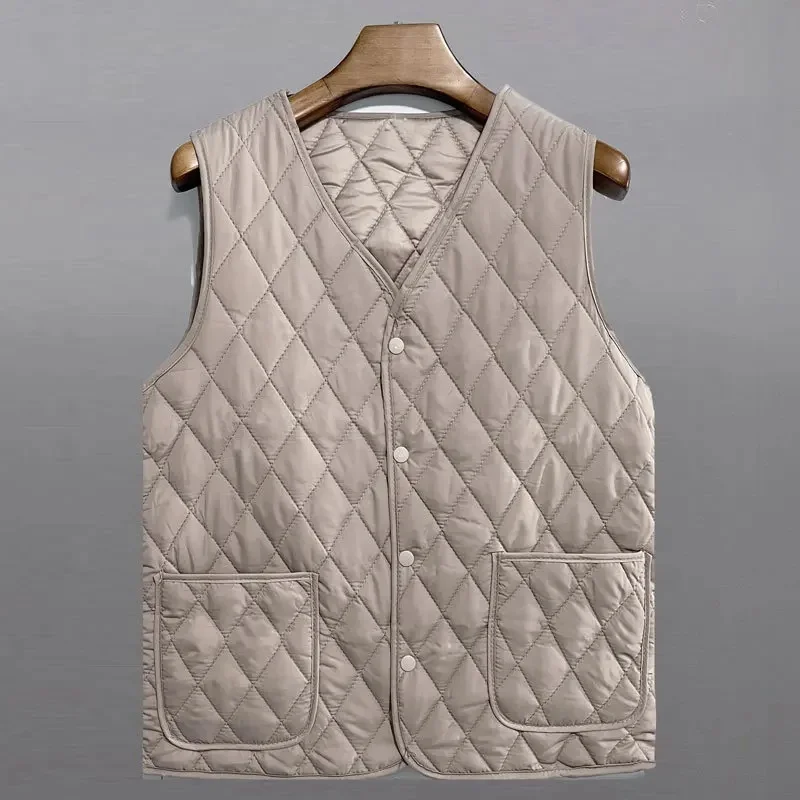 Beige gray [small plaid vest]]