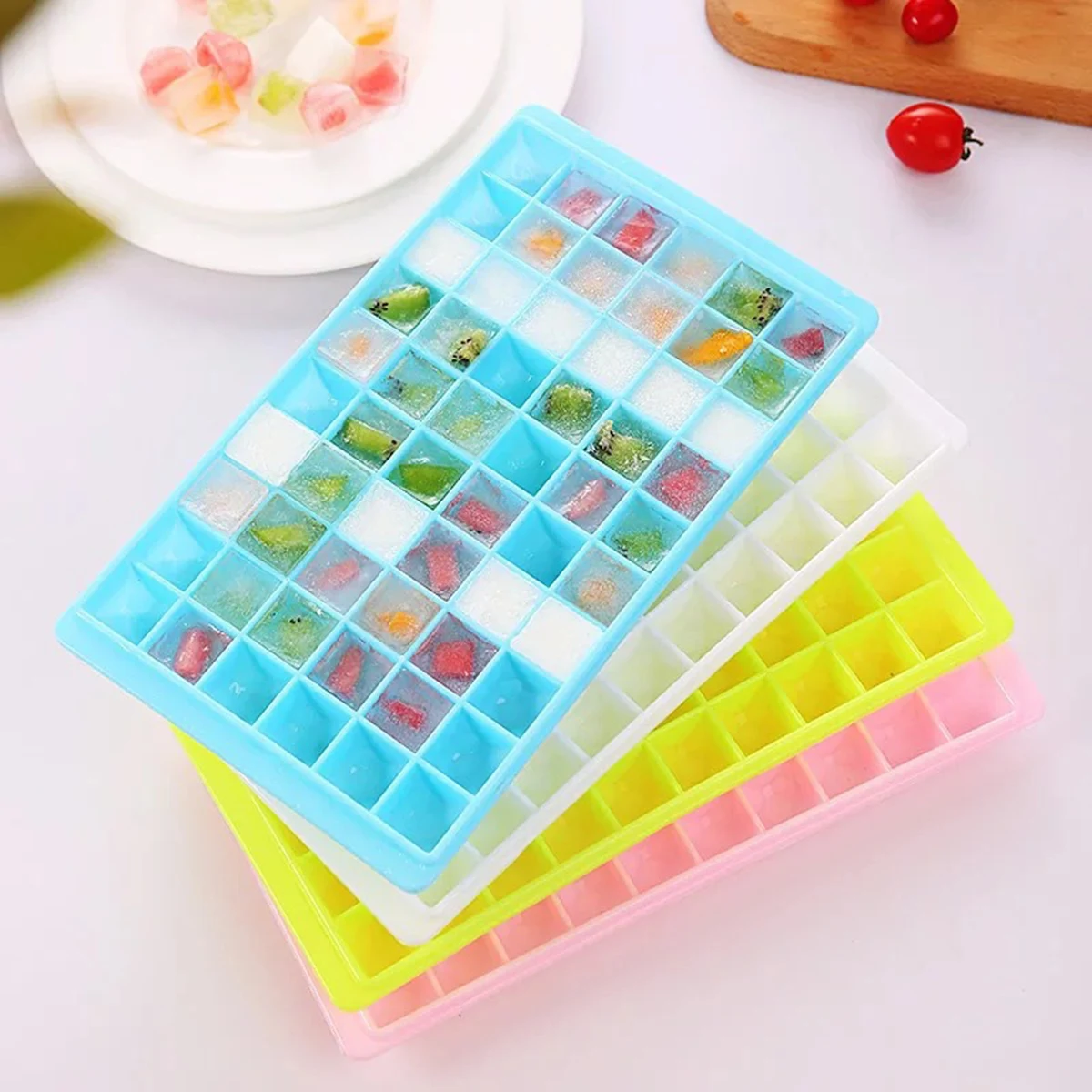 Silicone Ice Tray - Foldable, Food-Grade Mold for Summer Drinks