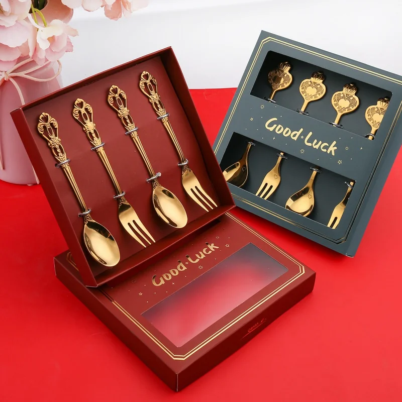 

Tableware Set Embossed Dessert Spoon European Style Hollow Coffee Spoon Vintage Gold Plated Knife, Fork and Spoon Tableware