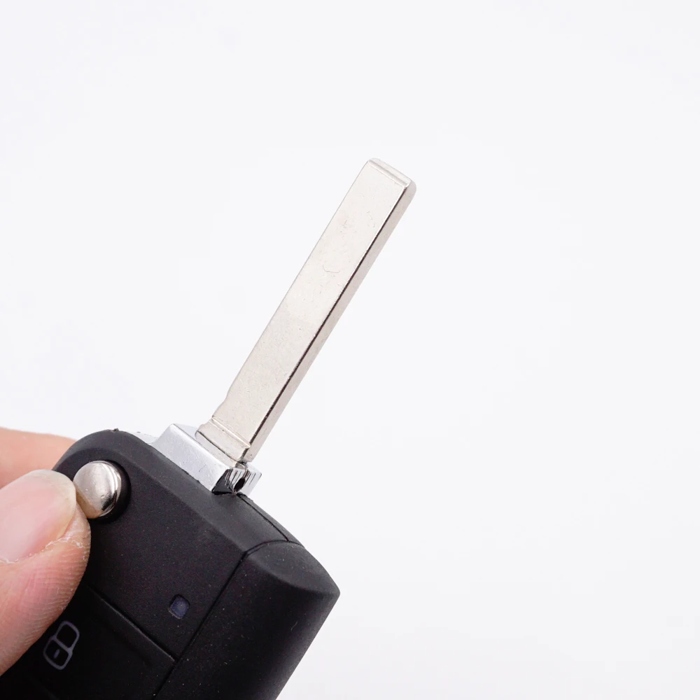Cocolockey for VW Key Case Shell for VW MQB Gollf 7 Skoda Octavia A7 Seat Folding Car Key Uncut HU162T Blade 3 Buttons