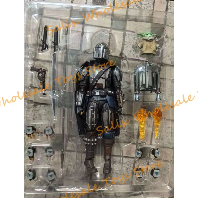 SF・ファンタジー・ホラー MAFEX No.256 THE MANDALORIAN CHROME x In Stock Star Wars the Mandalorian Chrome Ver. MAFEX No.256 Action