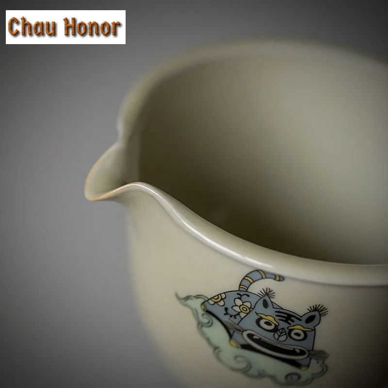 190ml Boutique Honey Glaze Tiger Art Ceramic Tea Pitcher Household Chinese Style Divide Tea Chahai Kungfu Tea Set New Years Gift