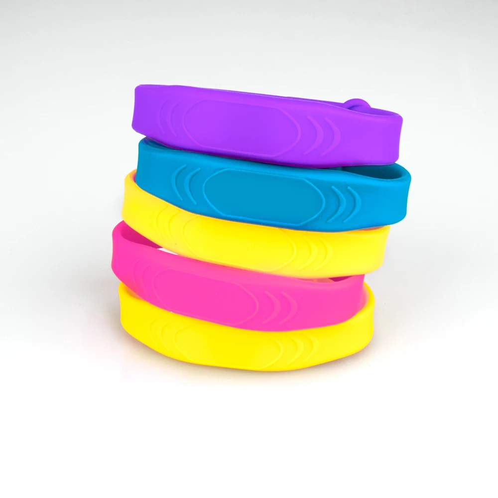 3PCS Waterproof RFID 125khz 13.56MHz Access Control Silicone Wristband Smart Bracelet Tag 4 Chips Readable Writable Optional