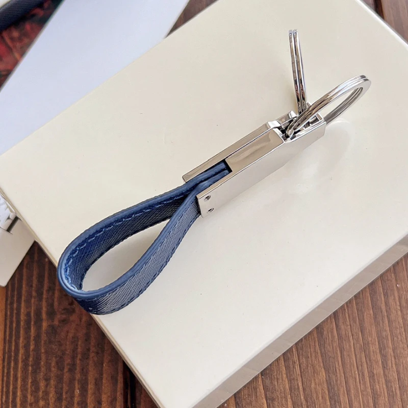 LJ2 Key Chain MB Keychain Made Of Imported Calf Blue Red Black Leather 316 Stainless Steel Removable Double Ring