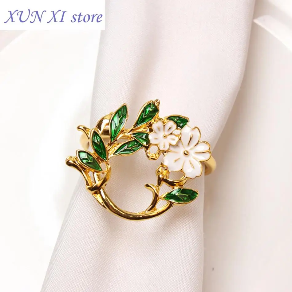 

New 6PCS Christmas Garland Leaves Napkin Rings,Gardenia Napkin Buckles,for Dinner Wedding Parties Dining Table Decoration