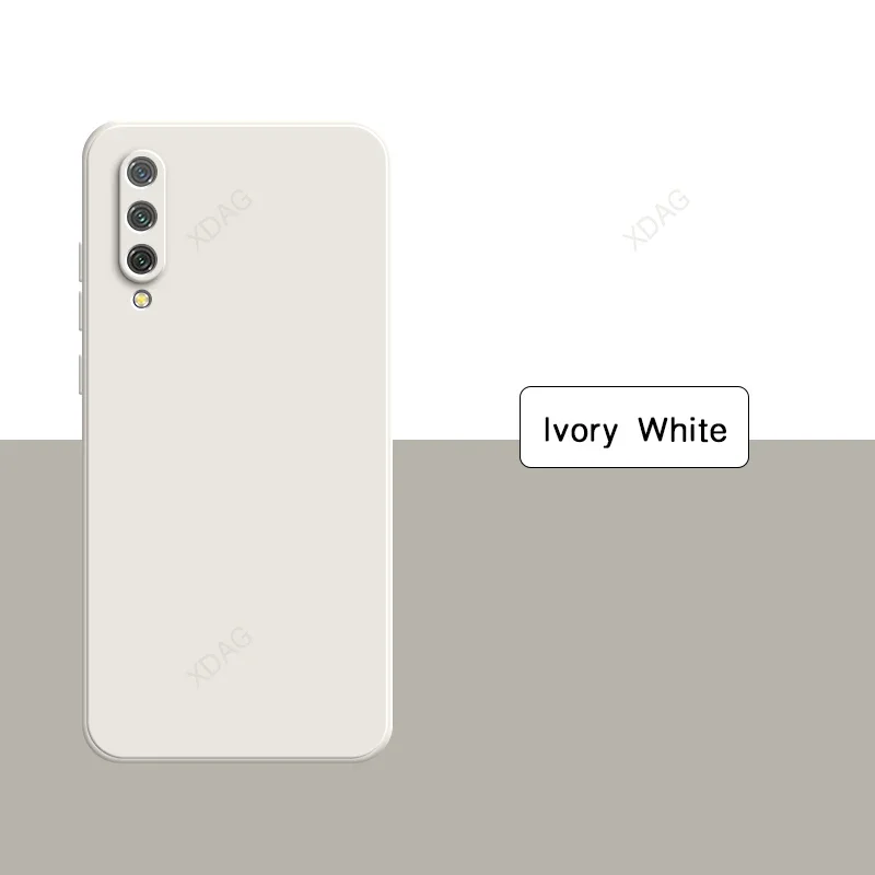 Lvory White