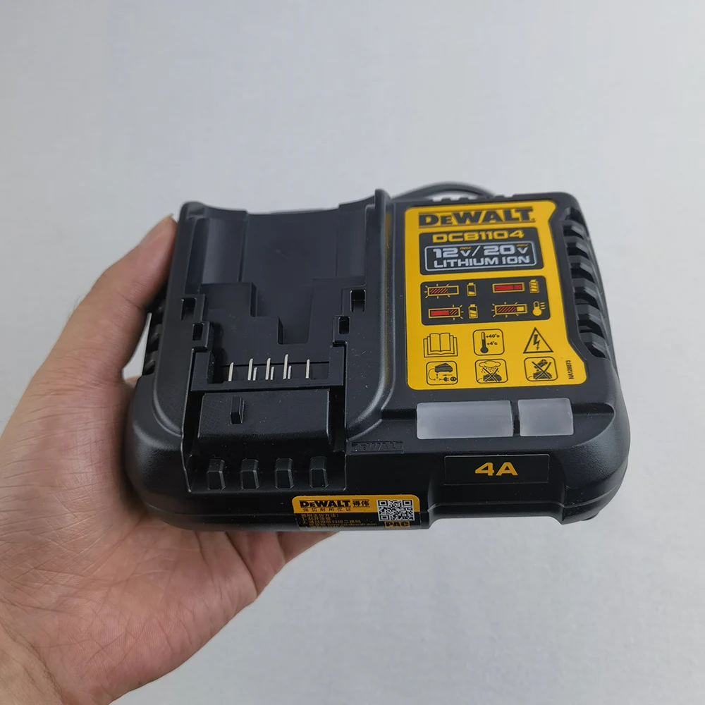 DeWalt DCB1104-QW 18V + chargeur multiple XR