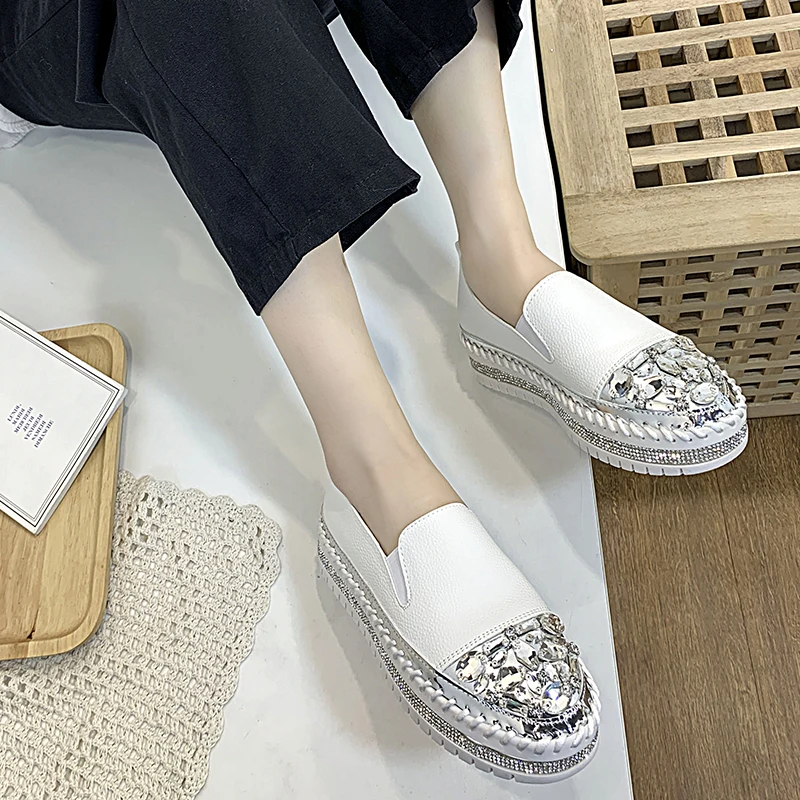 2023 Crystals Round Toe Leather Flats Shoes Women Silver Bling Loafers Couple Platform Shoes Woman Flat With Students Size 43 44