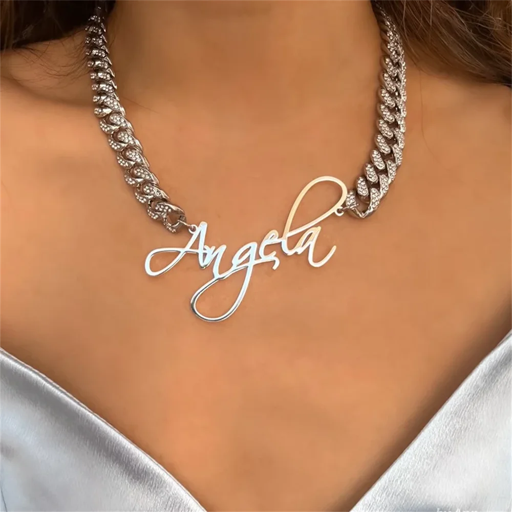 Custom Zirconia Necklace Iced Nameplate Necklace Personalized Bling Name Necklace Luxurious Hip Hop Jewelry Gifts for Girlfriend