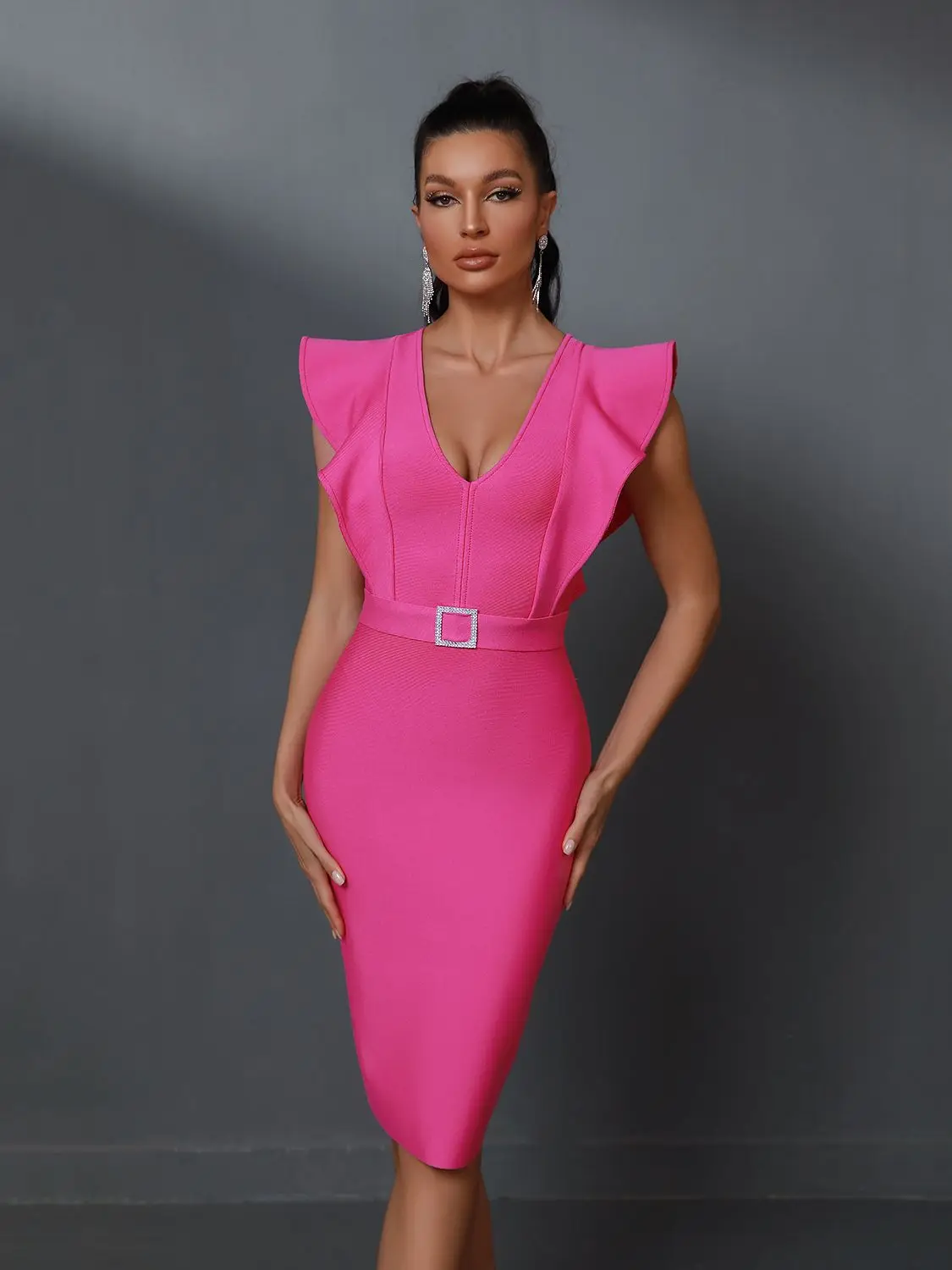 Abito Nero Corto E Sexy Da Donna - Vestito Da Festa In Pizzo Con Spalline A Rete, Modello Aderente - Foto 2