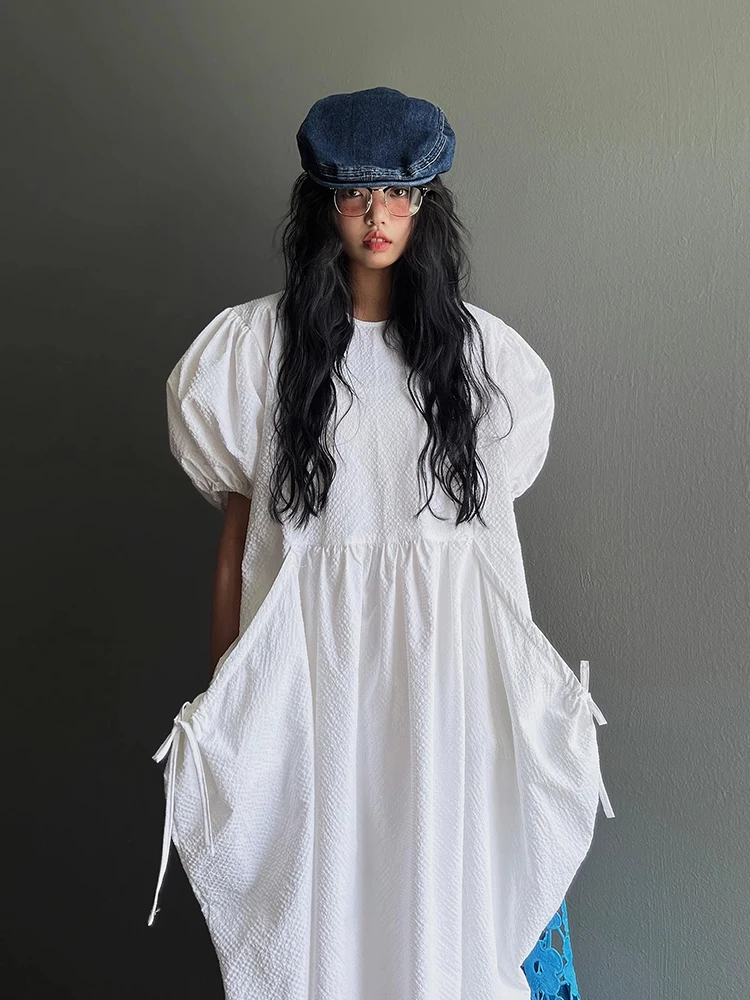 

SuperAen 2024 Korean Chic Summer Niche Design O Neck Big Pocket Loose Casual Bubble Sleeve Dress