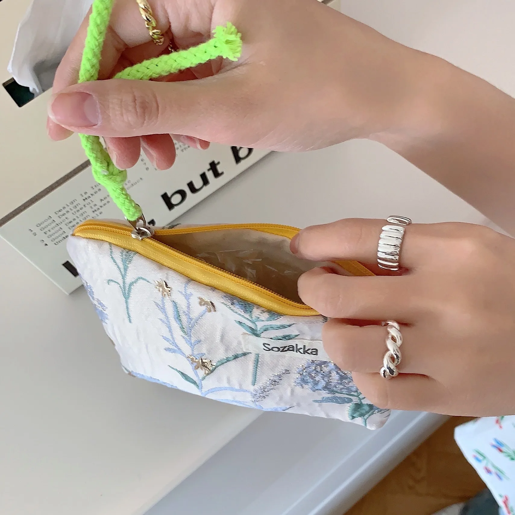 Kawaii Blumen reise kosmetische Lippenstift Münz geldbörse Aufbewahrung tasche Frauen niedlichen Make-up Handtaschen Brieftasche Veranstalter Bleistift Fälle Beutel Tasche – Detail 34