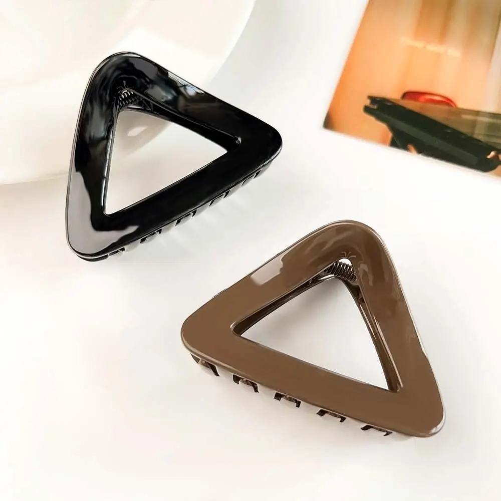 

Korean Hairpin Triangle Hair Claw Hair Accessories Plastic Shark Clip Triangle Hair Clip Headwear Ponytail Hair Barrettes