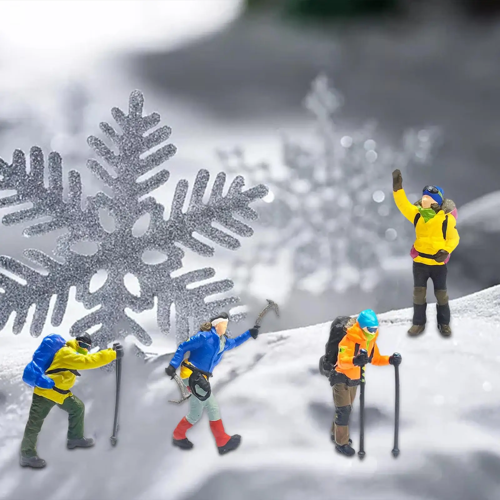 4x Resin 1/87 Scale Miniature Model Hiking Climbing Figures Character Doll Railway Layout Toys Train Diorama Decor Children Toys 4
