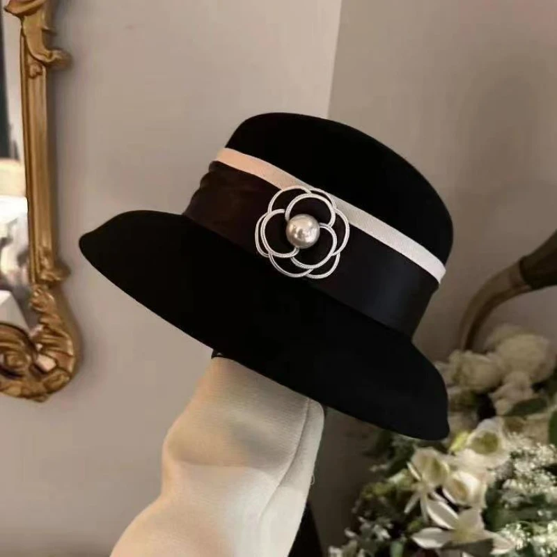 

French vintage Herben-style wool pearl flower bell-shaped hat fashion elegant dome small fragrant woolen top hat lady