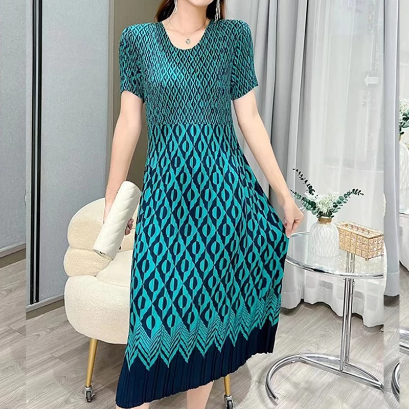 

Pleated Dress 2023 Summer New Large Print Noble Waist Wrapped Midlength Dress long dresses for women
