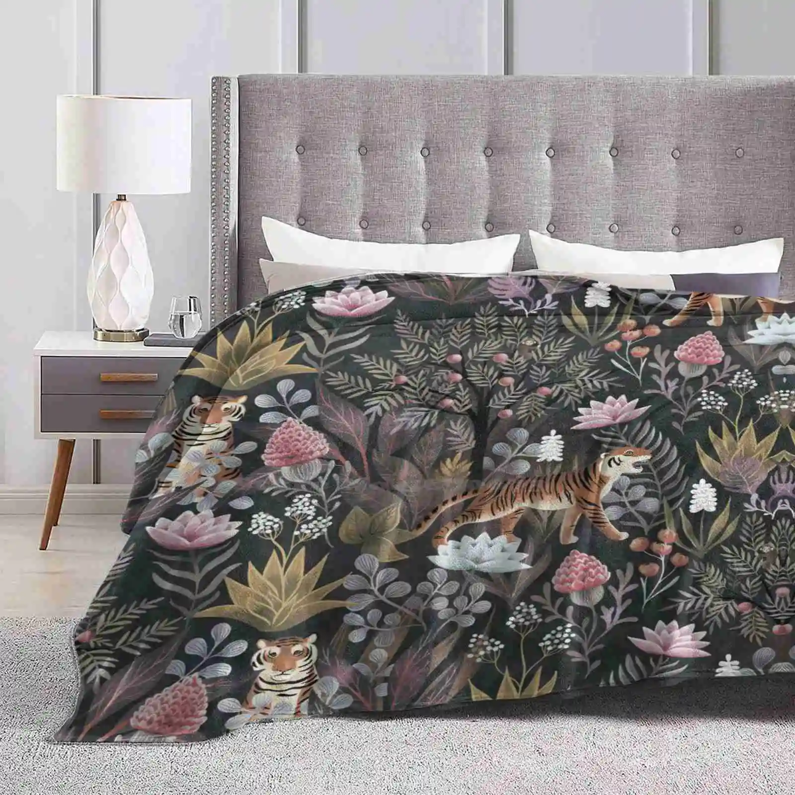 

Moody Jungle New Arrival Fashion Leisure Warm Flannel Blanket Moody Jungle Forest Tiger Animals Pattern Floral Gaia Marfurt