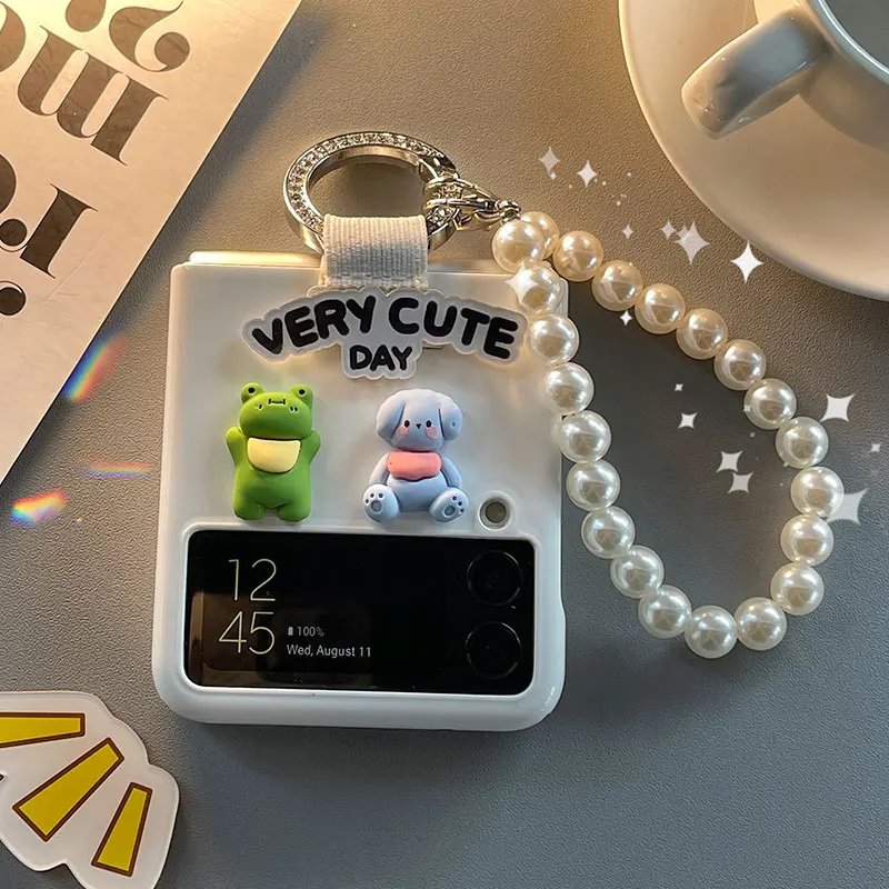

For Samsung Galaxy ZFlip3 Cover Cartoon Cute Frog and Puppy with Pearl Lanyard for Z Flip 3 Samsung F7110 Case Girlfriend Gift