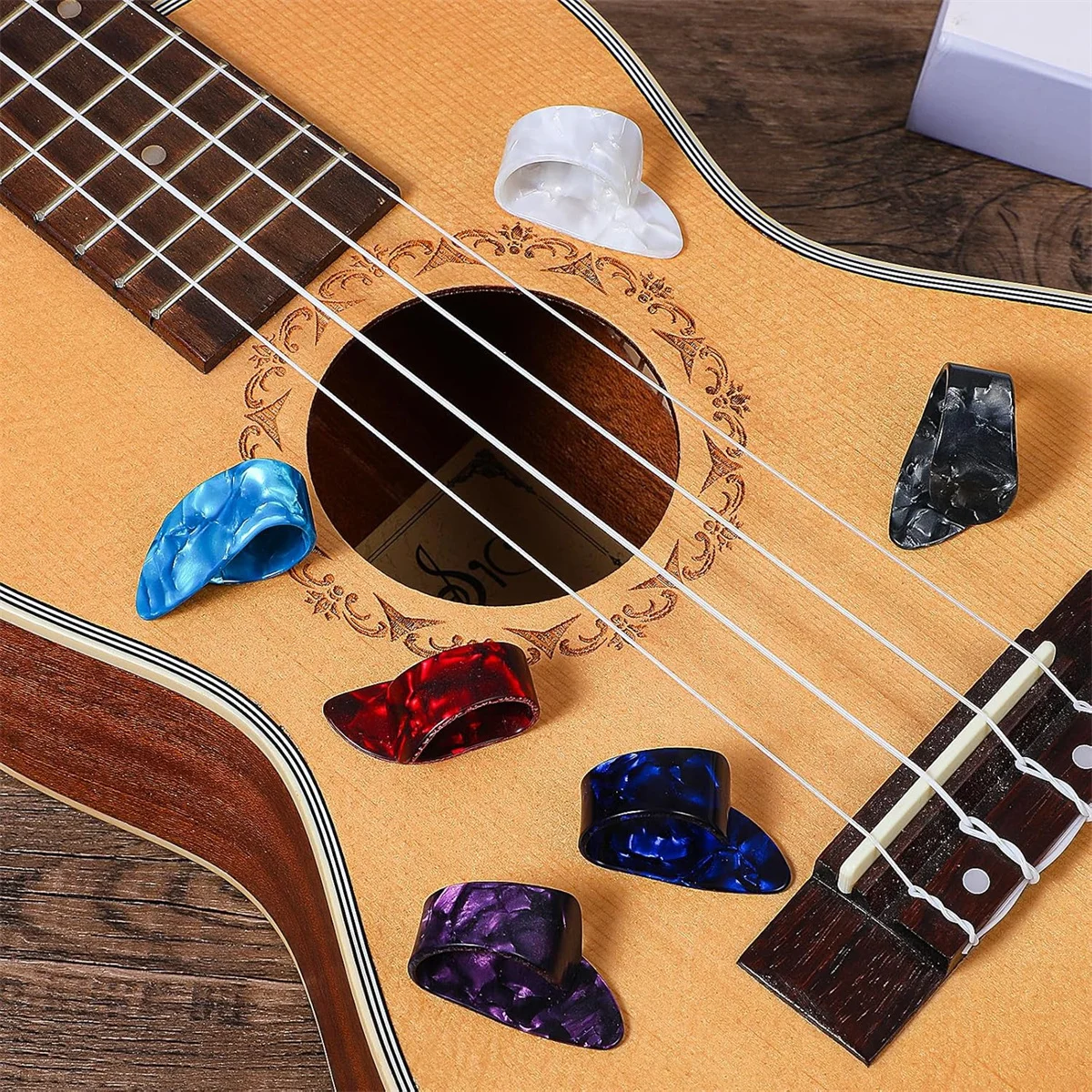 Guitar Picks 4pcs for Electric & Acoustic Guitars Ukulele Bass