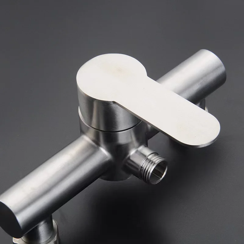 304 Stainless Steel Shower Hot And Cold Water Faucet Shower Bathtub Flower Sprinkler Faucet Mixing Valve Concealed Shower Faucet