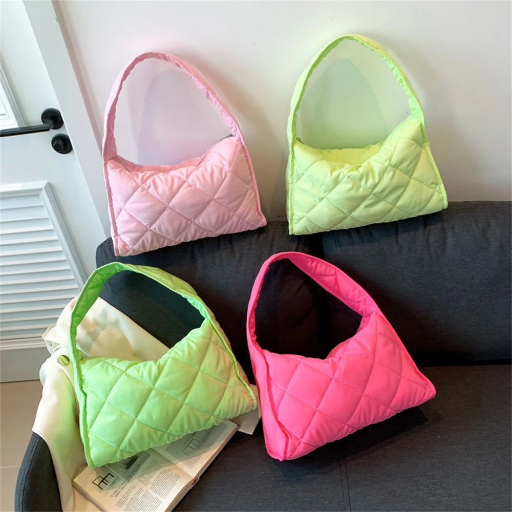 

Casual Nylon Large Bag 2023 New Trendy Fashion Rhombus Embroidery Shoulder Bag Women'S Large Capacity Commuter Crossbody Bag