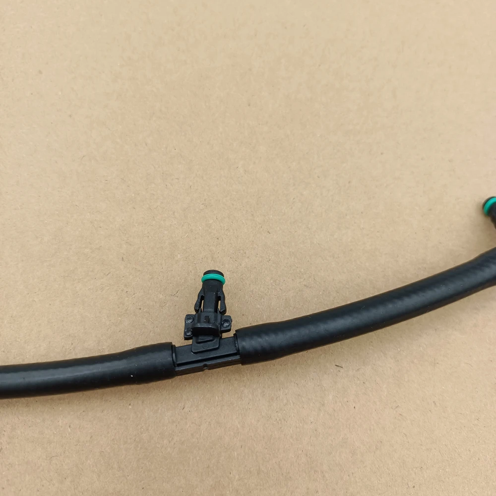 For Mercedes Benz Euro 5 Fuel Return Overflow Injector Leak Off Pipe 6510702432