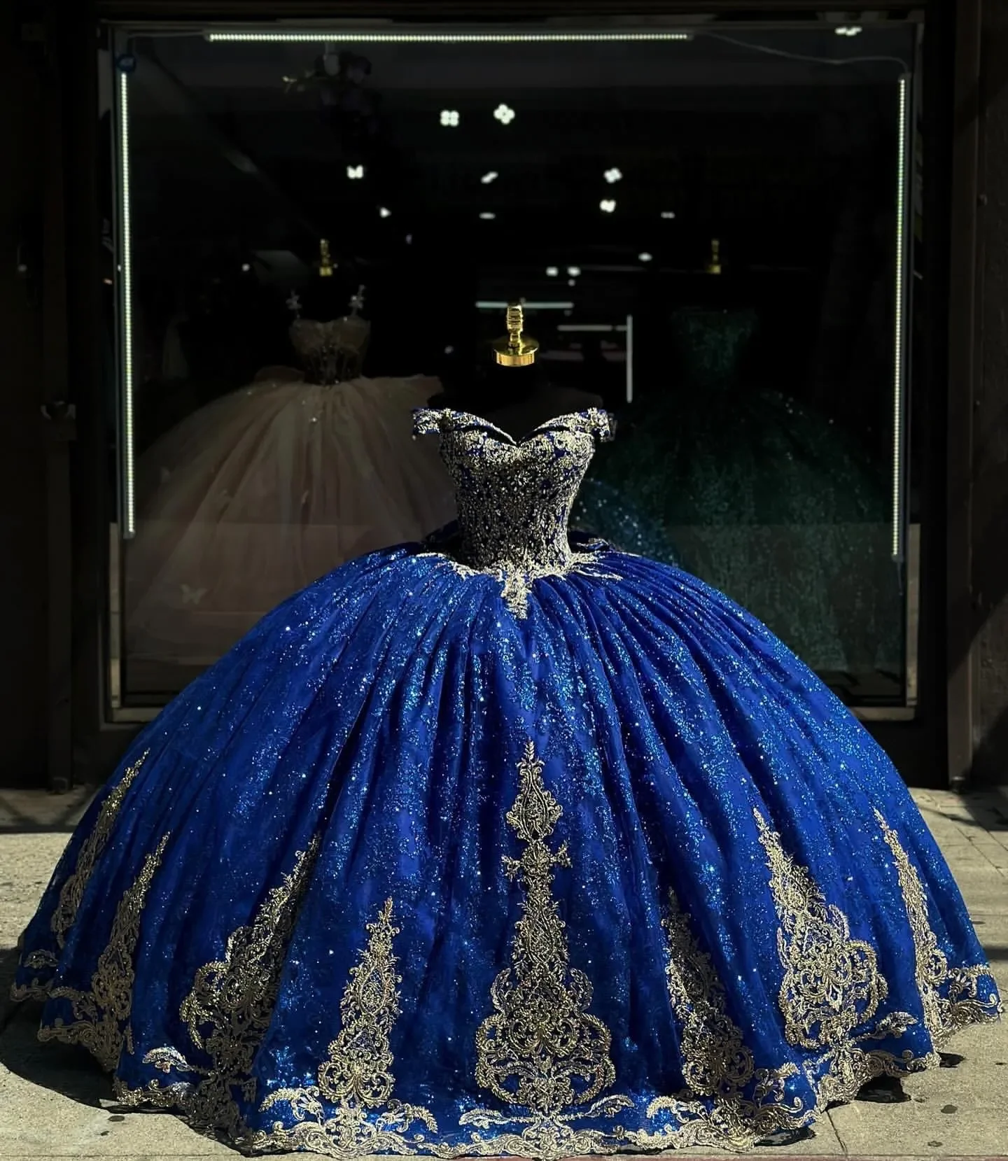 Princess Dresses Prom Ball Gown Vestido De Quinceanera Gold Appliqued 15 Masquerade Dress Customized