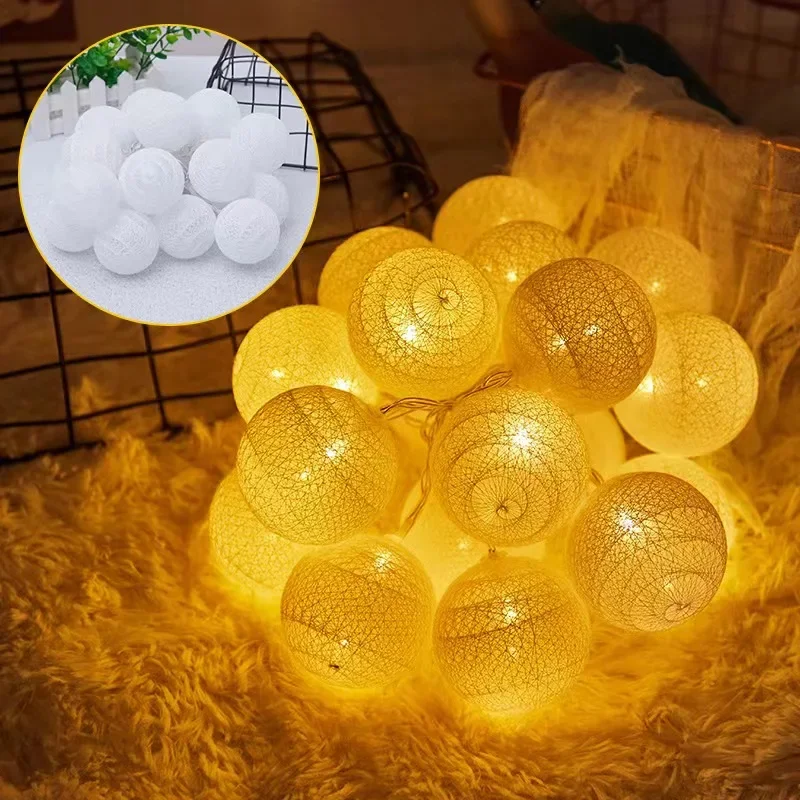 thumbnail image 1 of Guirnalda de luces LED de algodón de 20 bolas, 2 m, para decoración de fiestas navideñas, bodas y hogares, 1 of 5