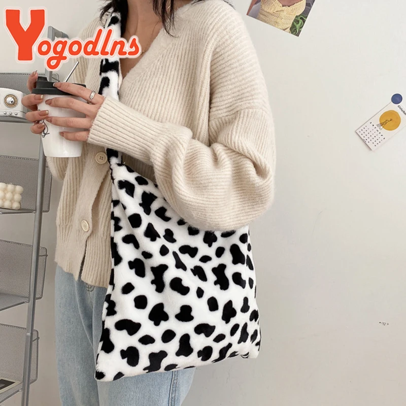 Winter New Plush Shoulder Bag Female Animal Pattern Crossbody Bag Warm Wool Messenger Bag Large Capacity Bucket Handbag