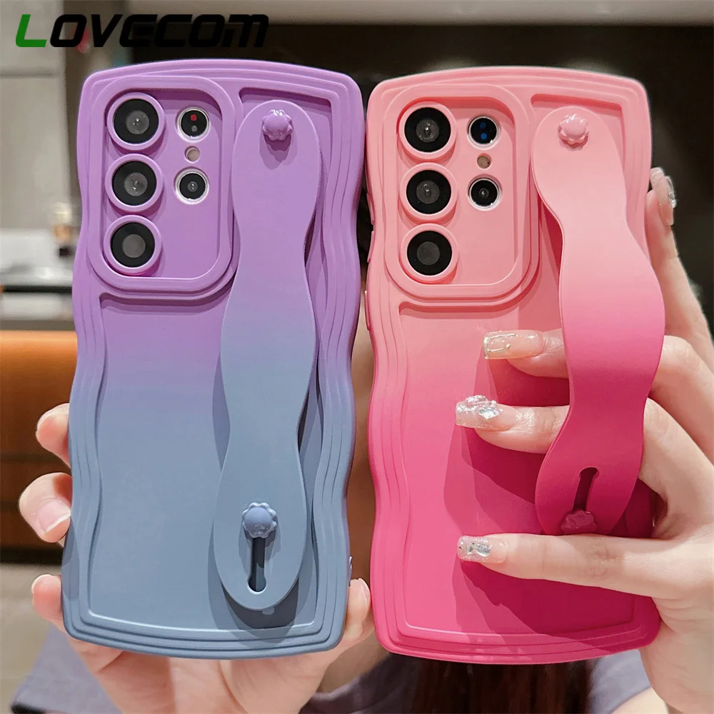 Luxury Wrist Strap Gradient Wavy Edge Phone Case For Samsung Galaxy S23 S22 Ultra S21 S20 FE Plus Shockproof Soft Silicon Cover_voghion.com