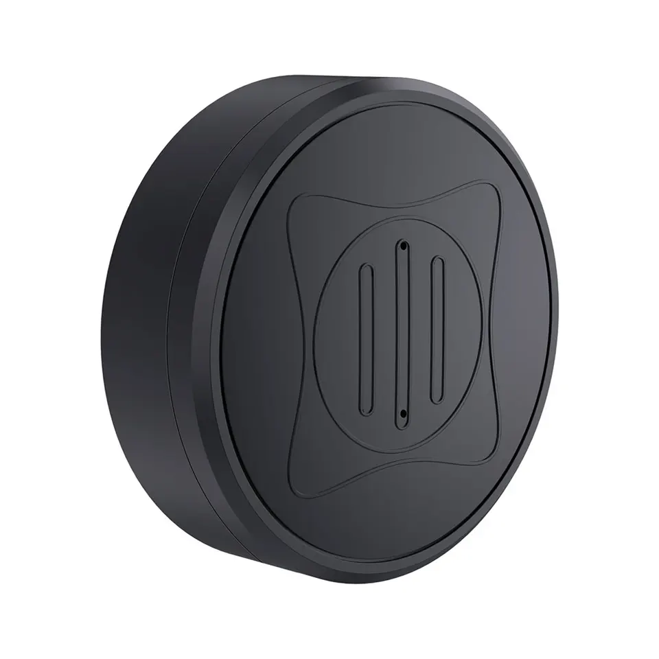 Compact GPS Tracker for Pets and Personal Items